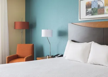 Fairfield Inn & Suites Lafayette hotel thumbnail 4