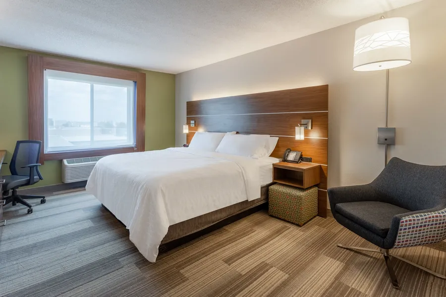 Holiday Inn Express Hotel & Suites Burlington by IHG hotel detail image 6