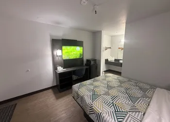 Motel 6 Des Moines, IA - North hotel thumbnail 8