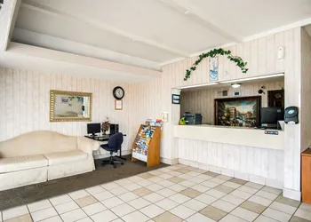OYO Hotel Hutchinson KS West 4th Ave hotel thumbnail 4
