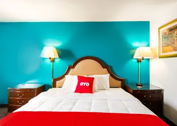 OYO Hotel Hutchinson KS West 4th Ave hotel thumbnail 6