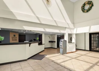 Quality Inn & Suites Lafayette hotel thumbnail 2