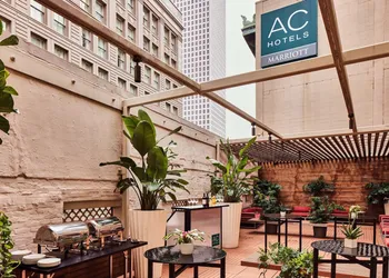AC Hotel by Marriott New Orleans French Quarter hotel thumbnail 8