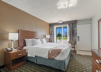 Quality Inn Georgetown North hotel thumbnail 6