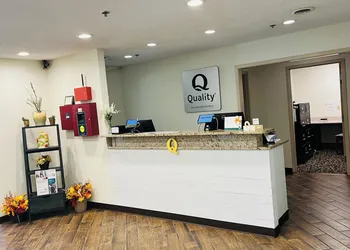 Quality Inn & Suites Prestonsburg next to Mountain Arts Center hotel thumbnail 4