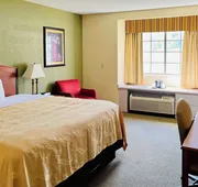 Quality Inn & Suites Prestonsburg next to Mountain Arts Center hotel detail image 5