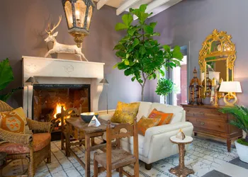 The Ivy Hotel hotel thumbnail 3