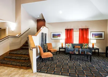 Quality Inn & Suites Lake Charles South hotel thumbnail 2