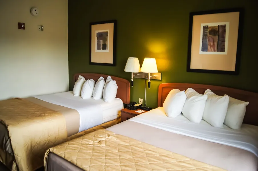 Quality Inn & Suites Lake Charles South hotel detail image 6
