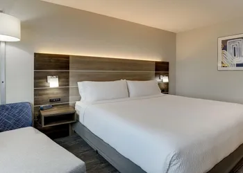 Holiday Inn Express Kenner - New Orleans Airport by IHG hotel thumbnail 8