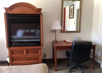 Iberia House & Suites hotel thumbnail 7