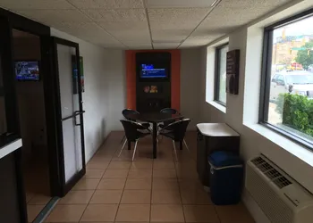 Motel 6 Baltimore, MD hotel thumbnail 2