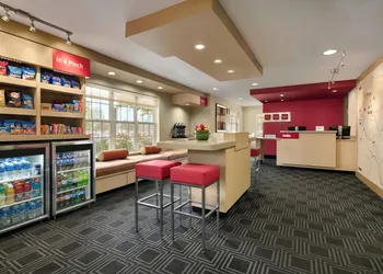 TownePlace Suites by Marriott Gaithersburg hotel thumbnail 2