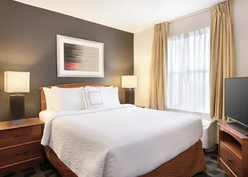TownePlace Suites by Marriott Gaithersburg hotel thumbnail 5