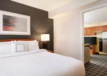 TownePlace Suites by Marriott Gaithersburg hotel thumbnail 6