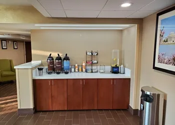 Comfort Inn Oxon Hill - National Harbor hotel thumbnail 5