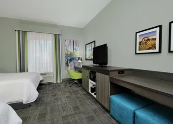 Hampton Inn Hagerstown-I-81 hotel thumbnail 5