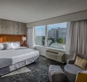 Courtyard by Marriott Bethesda/Chevy Chase hotel detail image 7
