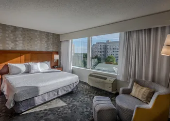 Courtyard by Marriott Bethesda/Chevy Chase hotel thumbnail 7