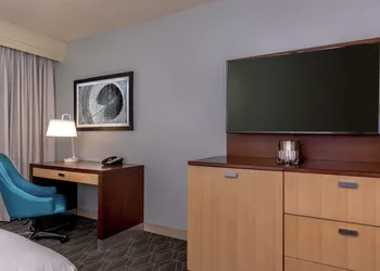 DoubleTree by Hilton Columbia hotel thumbnail 3