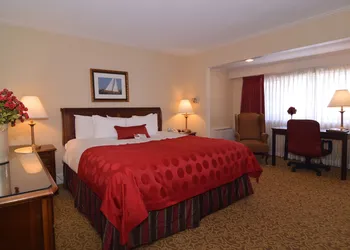 Ramada by Wyndham Seekonk Providence Area hotel thumbnail 7
