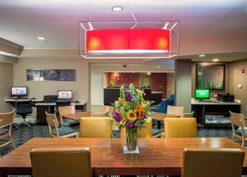 TownePlace Suites by Marriott Baltimore BWI Airport hotel thumbnail 2