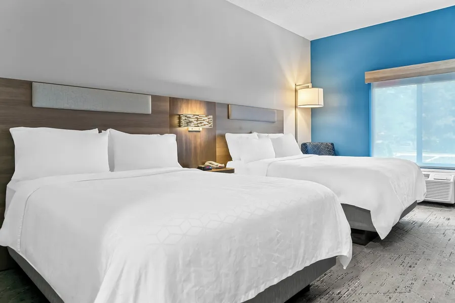 Holiday Inn Express Hotel & Suites Detroit-Novi by IHG hotel detail image 6