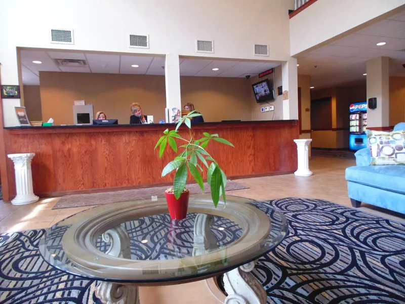 Lakeside Resort and Conference Center hotel detail image 2