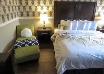 Rodeway Inn Logan International Airport hotel thumbnail 5