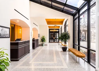 Hotel St. Regis hotel thumbnail 3