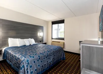 Coratel Inn & Suites by Jasper Mankato hotel thumbnail 7