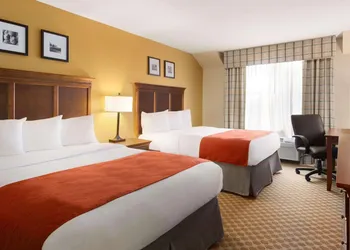 Country Inn & Suites by Radisson, Holland, MI hotel thumbnail 4