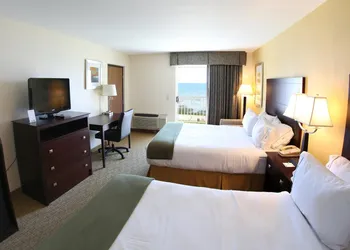 Holiday Inn Express St. Ignace-Lake Front by IHG hotel thumbnail 2