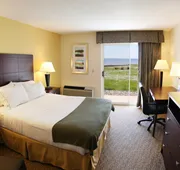 Holiday Inn Express St. Ignace-Lake Front by IHG hotel detail image 4