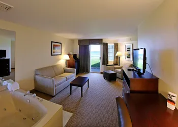 Holiday Inn Express St. Ignace-Lake Front by IHG hotel thumbnail 5