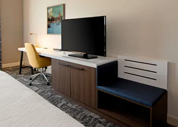 Hilton Garden Inn Minneapolis - Maple Grove hotel thumbnail 5