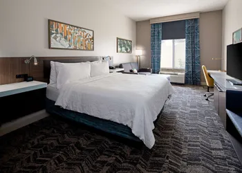 Hilton Garden Inn Minneapolis - Maple Grove hotel thumbnail 6