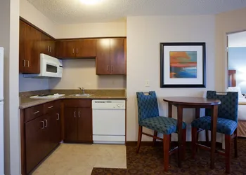 Holiday Inn Express Hotel & Suites St. Cloud by IHG hotel thumbnail 2