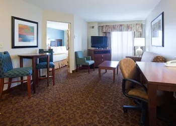 Holiday Inn Express Hotel & Suites St. Cloud by IHG hotel thumbnail 4