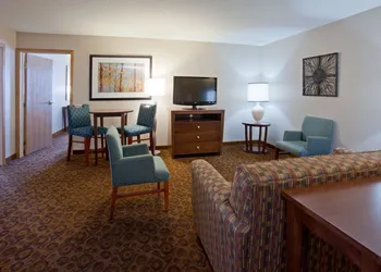 Holiday Inn Express Hotel & Suites St. Cloud by IHG hotel thumbnail 5