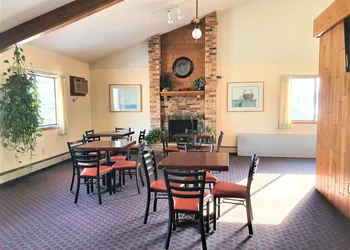 AmeriVu Inn & Suites - Avon hotel thumbnail 3
