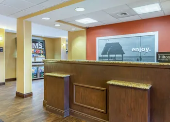 Hampton Inn Biloxi-Ocean Springs hotel thumbnail 2