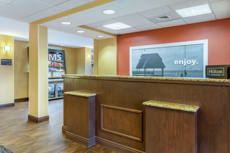Hampton Inn Biloxi-Ocean Springs hotel detail image 2