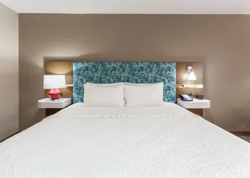 Hampton Inn Biloxi-Ocean Springs hotel thumbnail 6