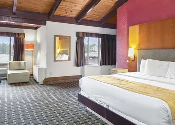 Americas Best Value Inn Hinckley hotel thumbnail 6