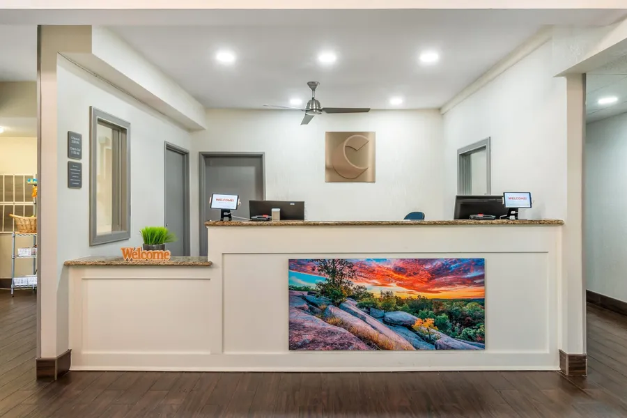Comfort Inn & Suites Chesterfield - St. Louis hotel detail image 2