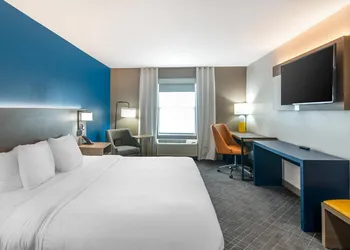 Comfort Inn & Suites Chesterfield - St. Louis hotel thumbnail 8