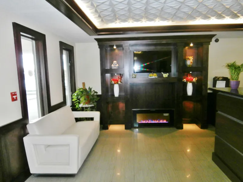 Home Suites hotel detail image 2
