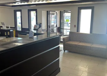 Home Suites hotel thumbnail 4