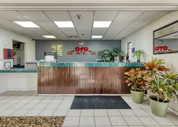 OYO Hotel Grenada West hotel thumbnail 3